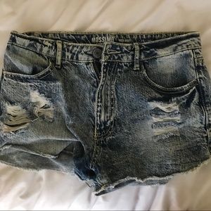 Mossimo distressed high waisted Jean shorts